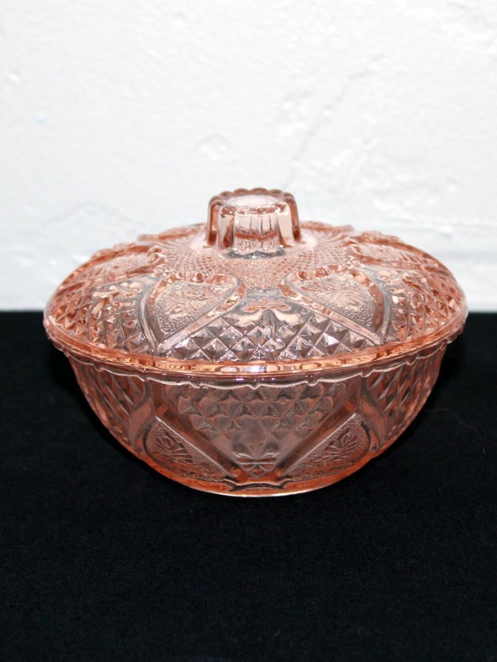 Vintage Firna Glass Candy Dish w Lid Fleur-De-Lis Hearts Roses Pink 5"